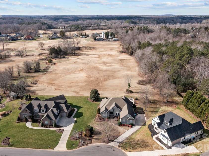 543 Muirfield Way, Salisbury, NC 28144.  MLS# CAR4367336, YatesRealty ID 12446. 