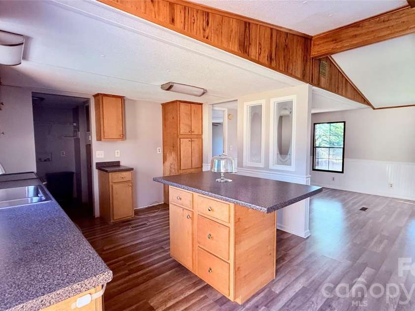 147 Capps Lane, Rutherfordton, NC 28139.  MLS# CAR4363167, YatesRealty ID 12448. 