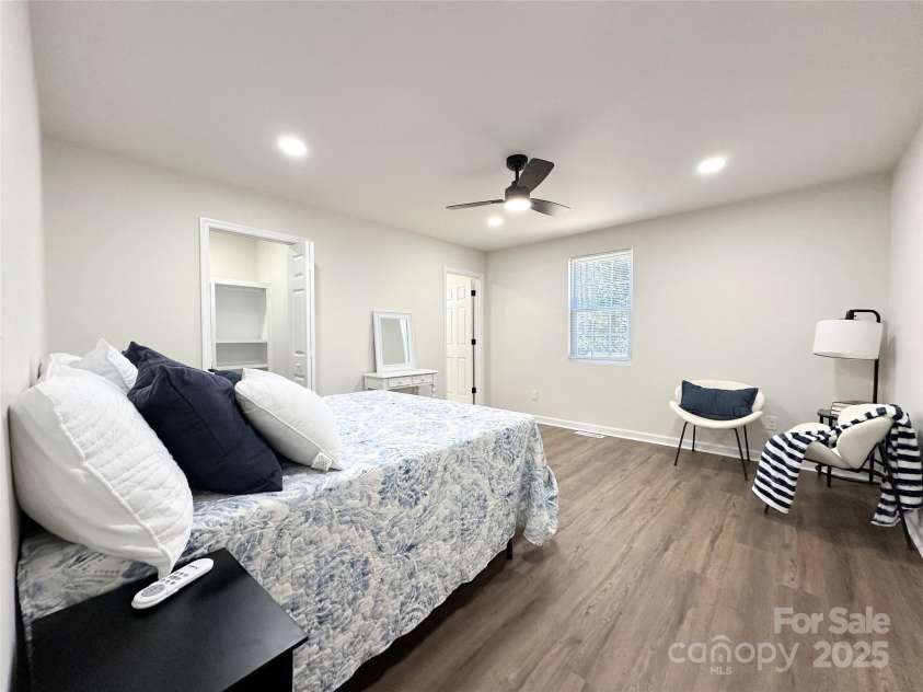 226 Malvern Drive, Concord, NC 28025.  MLS# CAR4226316, YatesRealty ID 12448. Primary Bedroom