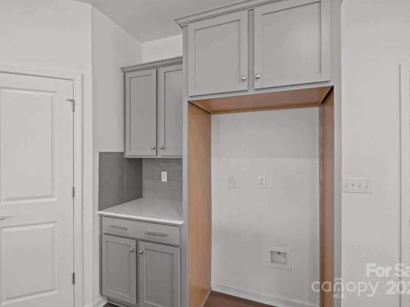 15910 Parkside Crossing Drive, Charlotte, NC 28278.  MLS# CAR4243195, YatesRealty ID 12449. Representative Photo Only