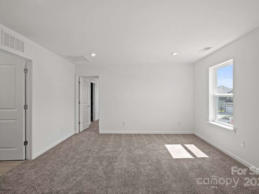 15910 Parkside Crossing Drive, Charlotte, NC 28278.  MLS# CAR4243195, YatesRealty ID 12449. Representative Photo Only
