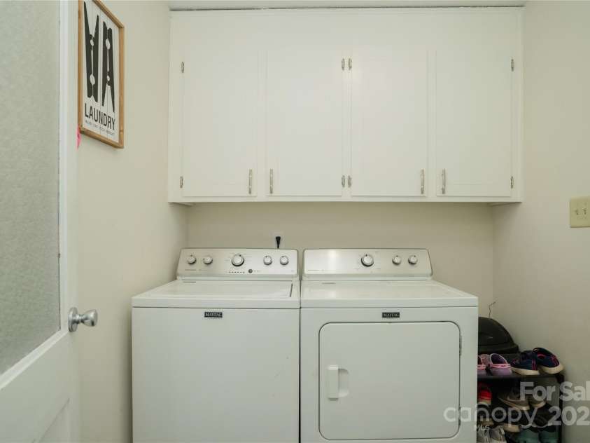 427 Willow Road, Salisbury, NC 28147.  MLS# CAR4290284, YatesRealty ID 12449. 