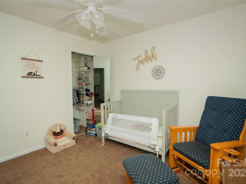 427 Willow Road, Salisbury, NC 28147.  MLS# CAR4290284, YatesRealty ID 12449. 