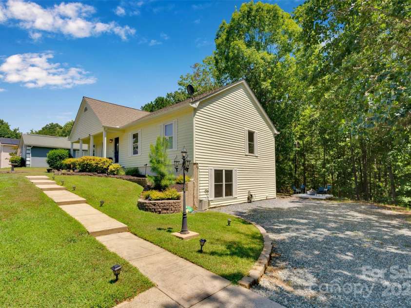 12017 Baywoods Drive, Tega Cay, SC 29708.  MLS# CAR4282105, YatesRealty ID 1245. 