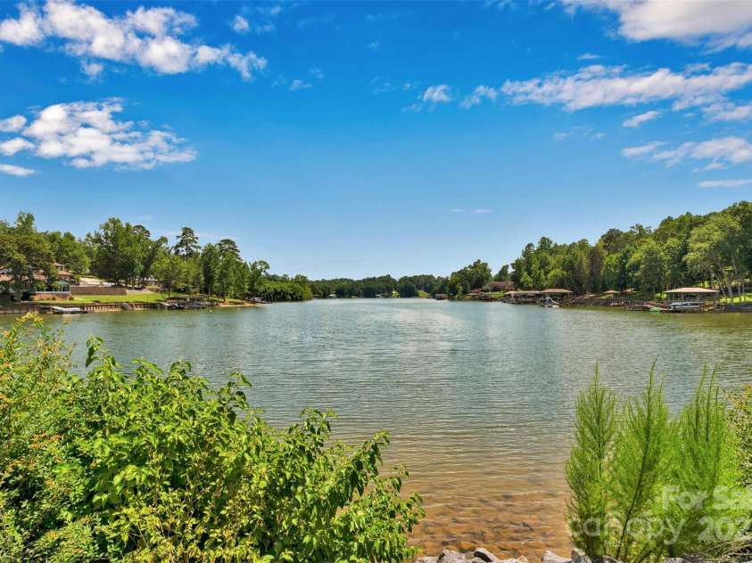 12017 Baywoods Drive, Tega Cay, SC 29708.  MLS# CAR4282105, YatesRealty ID 1245. 