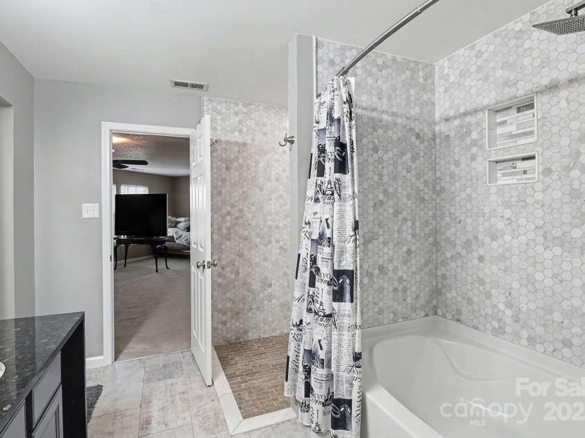 5307 Bendix Court, Harrisburg, NC 28075.  MLS# CAR4329660, YatesRealty ID 1245. 