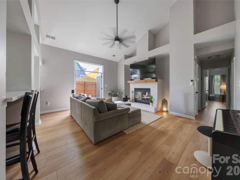 9600 Lawley Lane, Matthews, NC 28105.  MLS# CAR4366424, YatesRealty ID 12450. 