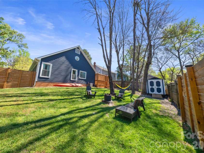 9600 Lawley Lane, Matthews, NC 28105.  MLS# CAR4366424, YatesRealty ID 12450. 