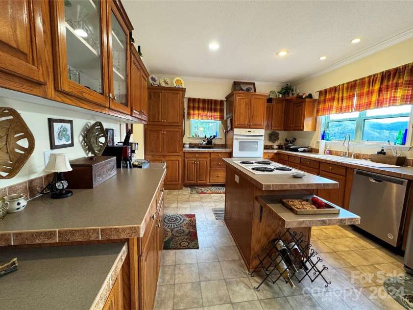 1351 Caldwell Mountain Road, Hot Springs, NC 28743.  MLS# CAR4207326, YatesRealty ID 12451. 