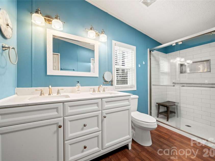 230 Valley View Drive, Clover, SC 29710.  MLS# CAR4368778, YatesRealty ID 12451. 