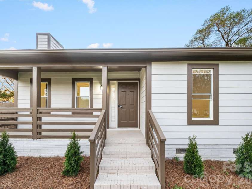 3396 Farm Lake Drive, Concord, NC 28027.  MLS# CAR4362945, YatesRealty ID 12453. 