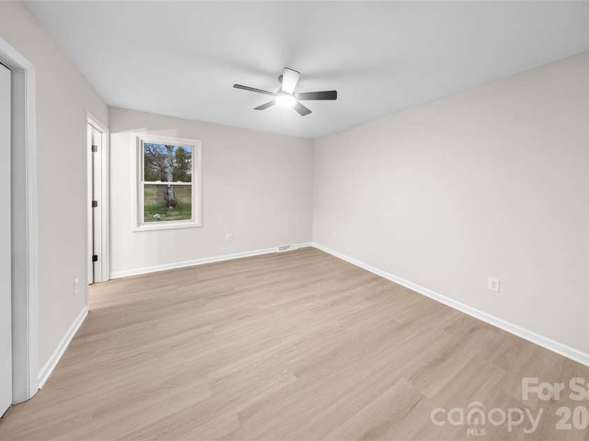3396 Farm Lake Drive, Concord, NC 28027.  MLS# CAR4362945, YatesRealty ID 12453. 
