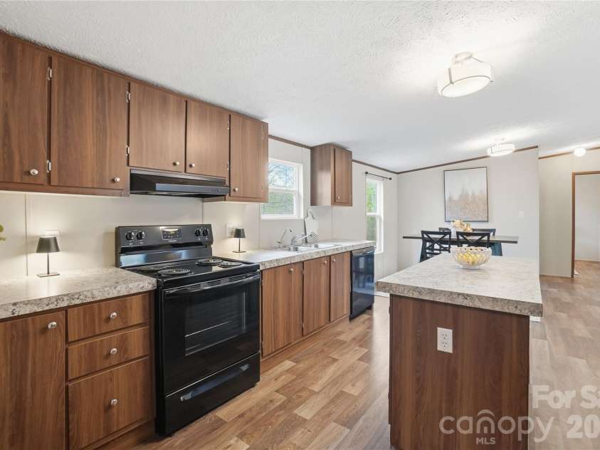 6094 Burnhurst Lane, Denver, NC 28037.  MLS# CAR4360913, YatesRealty ID 12454. 