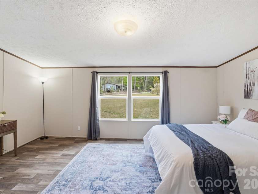 6094 Burnhurst Lane, Denver, NC 28037.  MLS# CAR4360913, YatesRealty ID 12454. 