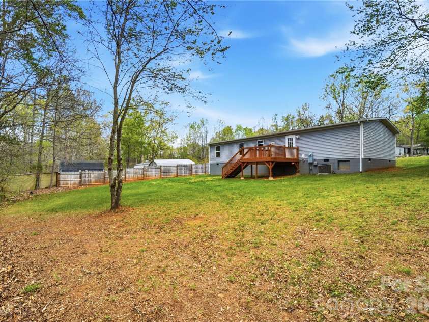 6094 Burnhurst Lane, Denver, NC 28037.  MLS# CAR4360913, YatesRealty ID 12454. 