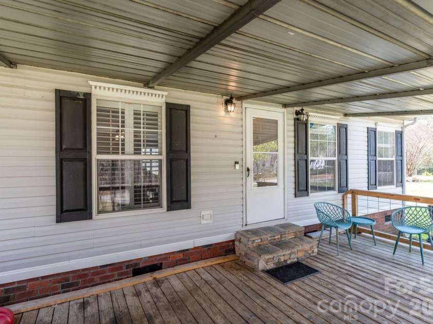 6532 Kidville Road, Denver, NC 28037.  MLS# CAR4350658, YatesRealty ID 12455. 