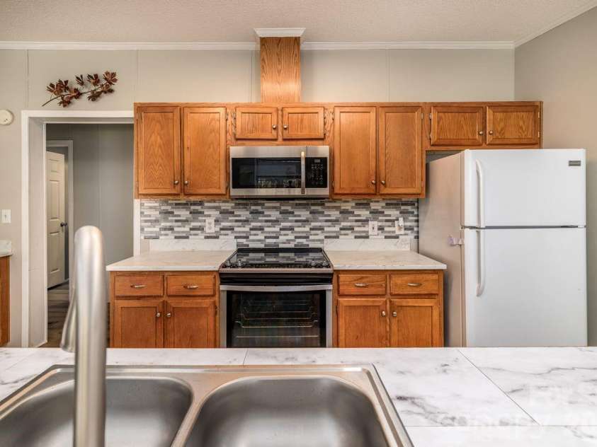 6532 Kidville Road, Denver, NC 28037.  MLS# CAR4350658, YatesRealty ID 12455. 