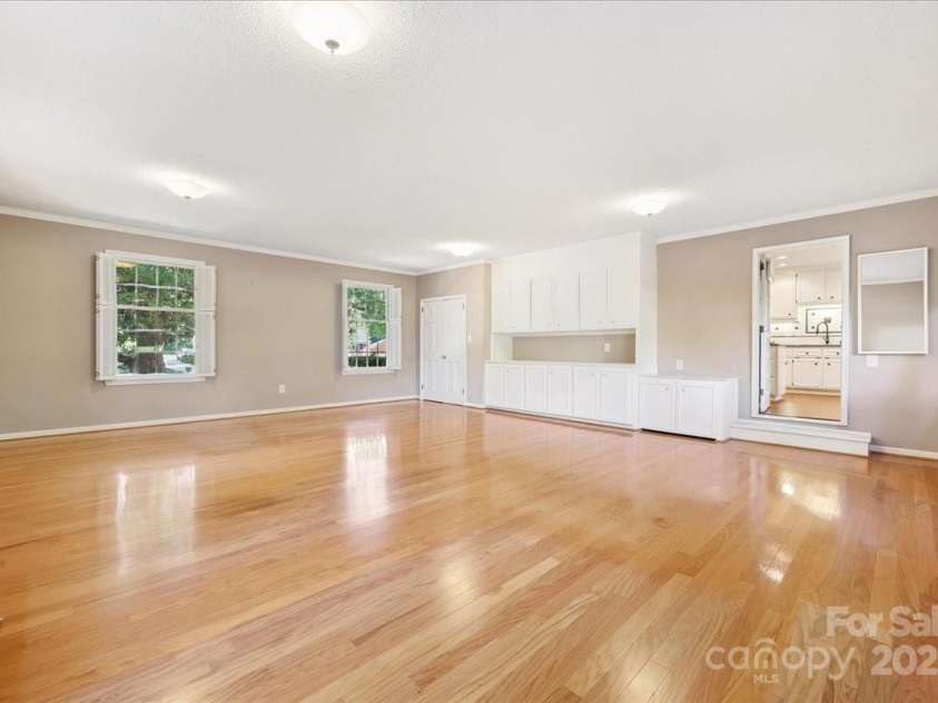 415 Princeton Drive, Salisbury, NC 28144.  MLS# CAR4252075, YatesRealty ID 12459. 