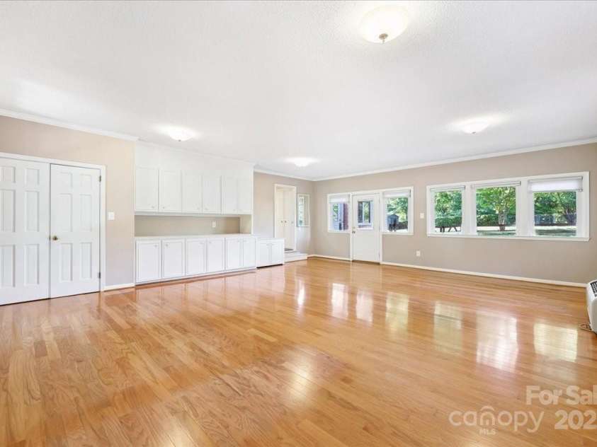 415 Princeton Drive, Salisbury, NC 28144.  MLS# CAR4252075, YatesRealty ID 12459. 