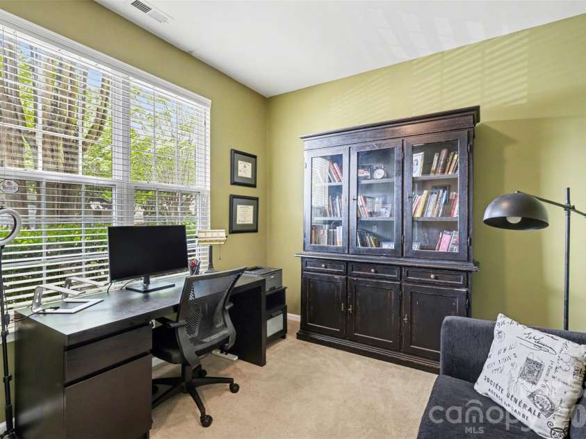 8418 Chaceview Court, Charlotte, NC 28269.  MLS# CAR4368369, YatesRealty ID 12459. 