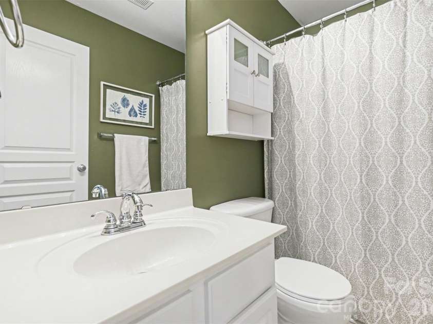 8418 Chaceview Court, Charlotte, NC 28269.  MLS# CAR4368369, YatesRealty ID 12459. 