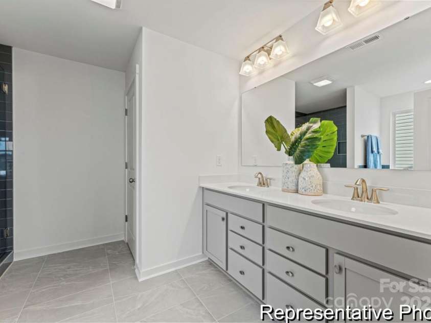 111 Rice Planters Way, Statesville, NC 28625.  MLS# CAR4330128, YatesRealty ID 1246. 