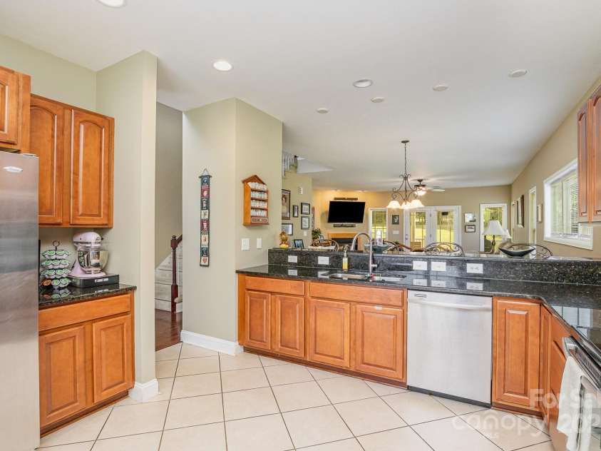 556 Peaceful Creek Drive, York, SC 29745.  MLS# CAR4333441, YatesRealty ID 1246. 