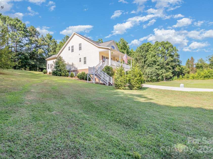 556 Peaceful Creek Drive, York, SC 29745.  MLS# CAR4333441, YatesRealty ID 1246. 