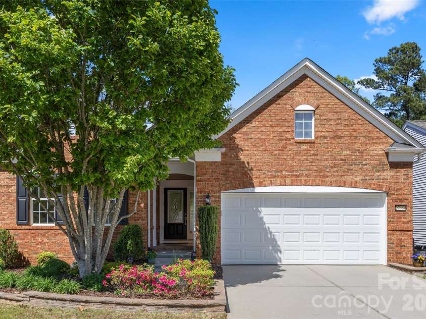 27064 Sanderling Court, Fort Mill, SC 29707.  MLS# CAR4366692, YatesRealty ID 12460. 