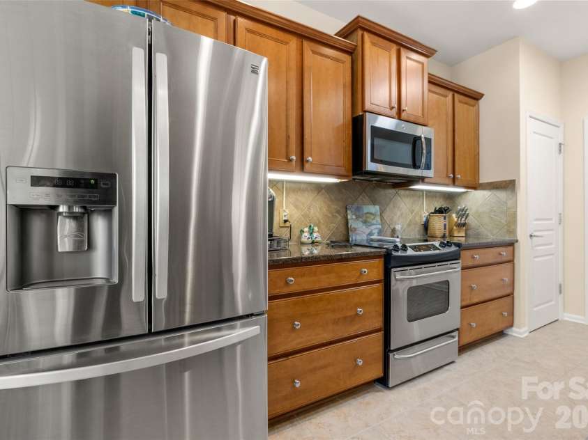 27064 Sanderling Court, Fort Mill, SC 29707.  MLS# CAR4366692, YatesRealty ID 12460. 