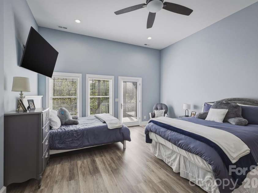 10 Otter Cove Court, Nebo, NC 28761.  MLS# CAR4356573, YatesRealty ID 12461. 