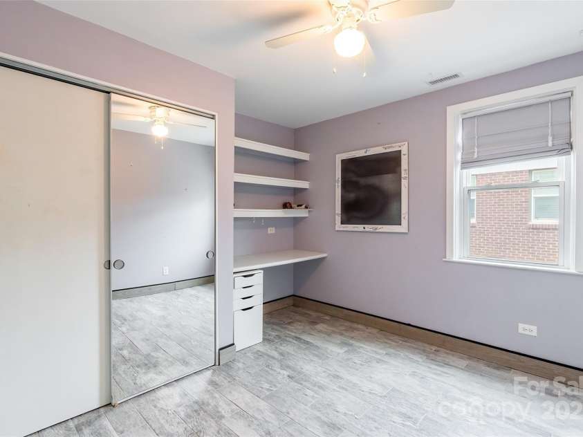 1166 Montford Drive, Charlotte, NC 28209.  MLS# CAR4193255, YatesRealty ID 12462. 
