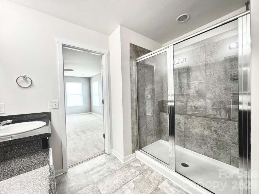 4620 Gibbons Link Road, Charlotte, NC 28269.  MLS# CAR4365740, YatesRealty ID 12463. 