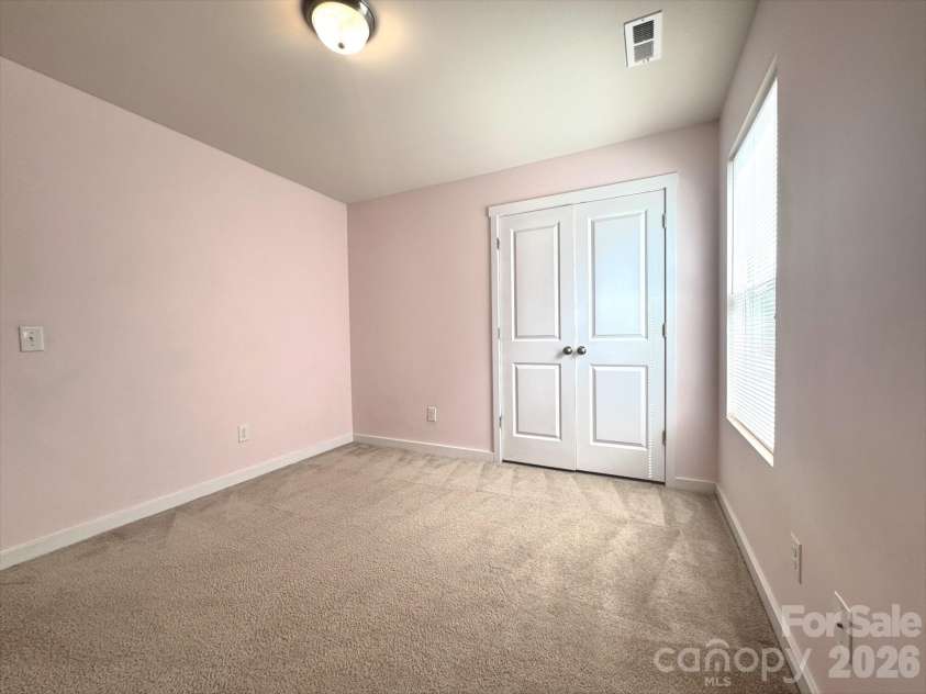 4620 Gibbons Link Road, Charlotte, NC 28269.  MLS# CAR4365740, YatesRealty ID 12463. 