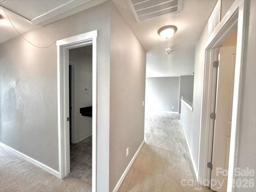 4620 Gibbons Link Road, Charlotte, NC 28269.  MLS# CAR4365740, YatesRealty ID 12463. 