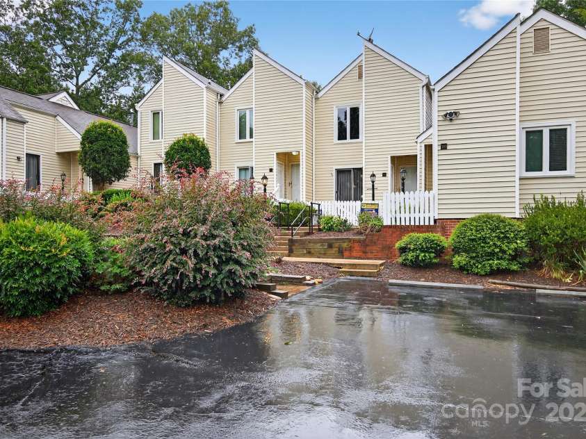331 Eastwood Drive, Salisbury, NC 28146.  MLS# CAR4245786, YatesRealty ID 12467. 