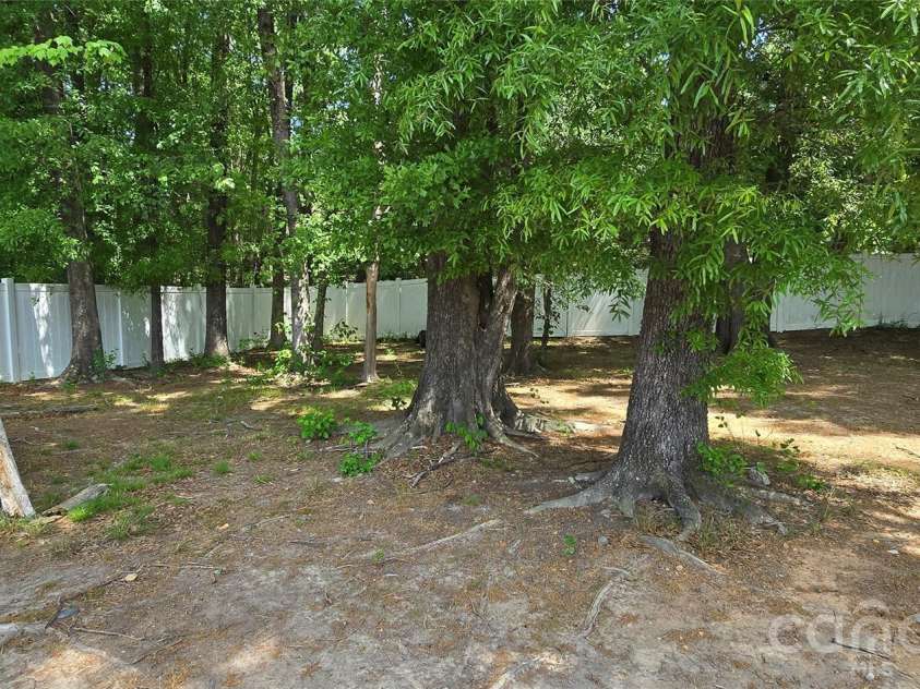 114 Wildflower Drive, Locust, NC 28097.  MLS# CAR4367738, YatesRealty ID 12469. 