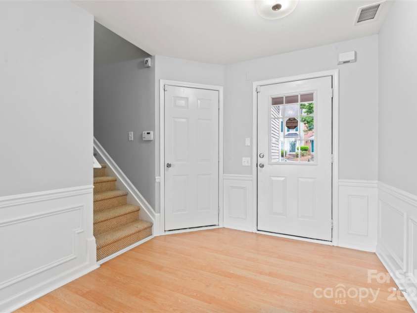 8309 Shinkansen Drive, Charlotte, NC 28213.  MLS# CAR4256523, YatesRealty ID 12469. 