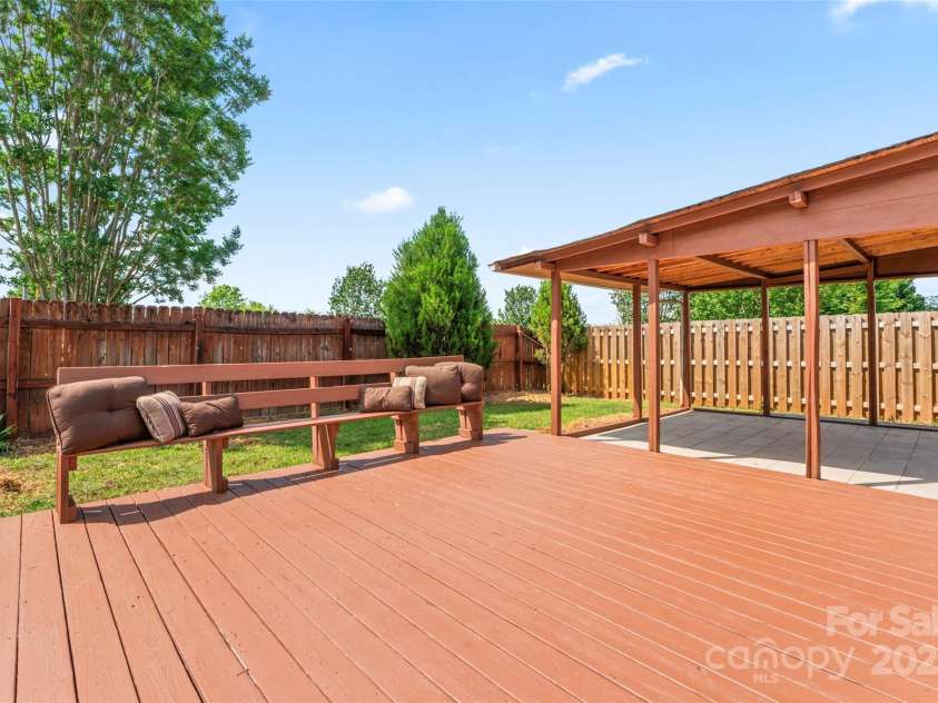 8309 Shinkansen Drive, Charlotte, NC 28213.  MLS# CAR4256523, YatesRealty ID 12469. Freshly painted deck