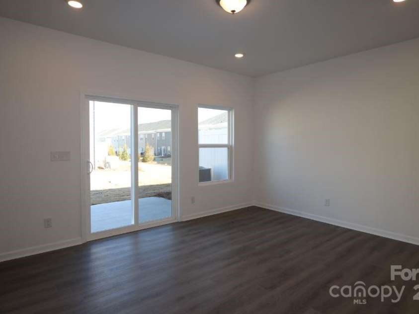 3509 Nimbell Road, Monroe, NC 28110.  MLS# CAR4224098, YatesRealty ID 1247. Family room