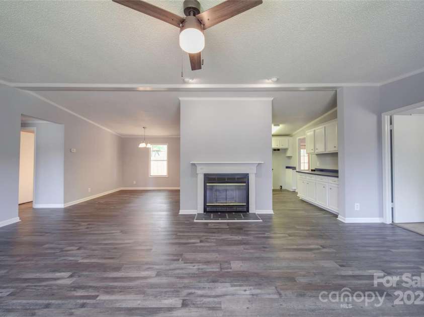 355 Shoreline Road, New London, NC 28127.  MLS# CAR4327994, YatesRealty ID 1247. 