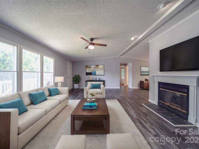 355 Shoreline Road, New London, NC 28127.  MLS# CAR4327994, YatesRealty ID 1247. 