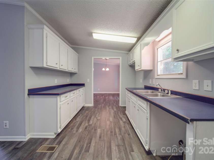 355 Shoreline Road, New London, NC 28127.  MLS# CAR4327994, YatesRealty ID 1247. 