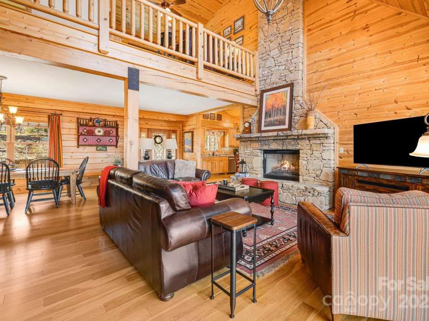 100 Flame Azalea Lane, Mars Hill, NC 28754.  MLS# CAR4248115, YatesRealty ID 12470. Open concept living, seamlessly flows together.