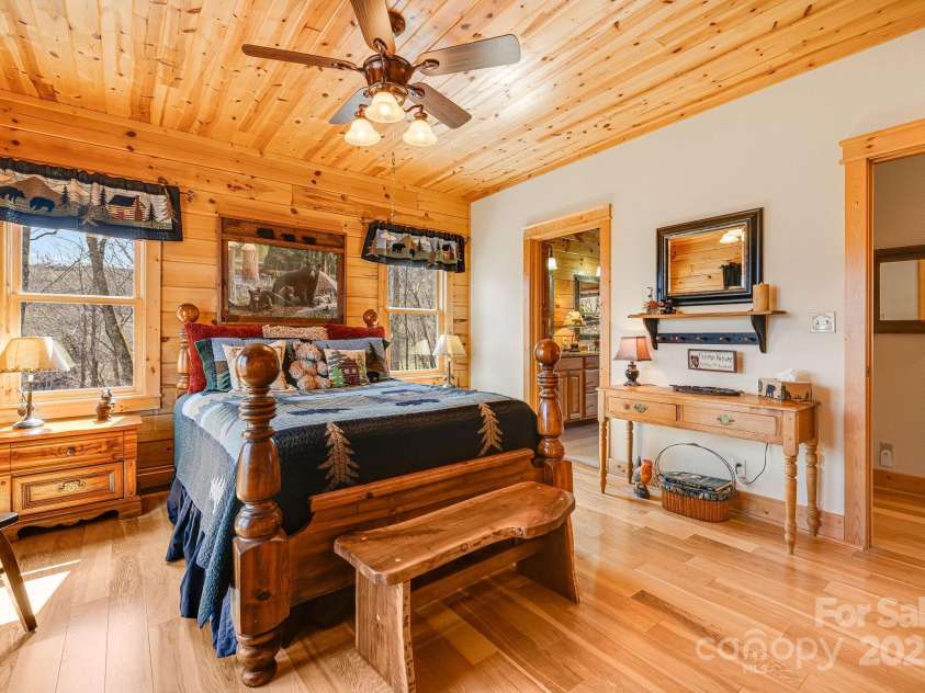 100 Flame Azalea Lane, Mars Hill, NC 28754.  MLS# CAR4248115, YatesRealty ID 12470. Welcome to the 