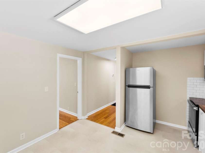 203 Sacco Street, Belmont, NC 28012.  MLS# CAR4370309, YatesRealty ID 12471. 