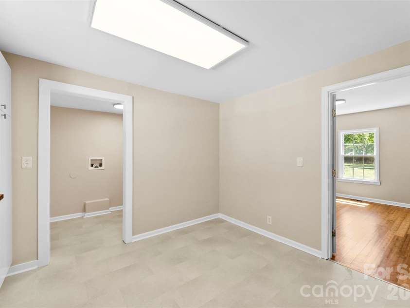 203 Sacco Street, Belmont, NC 28012.  MLS# CAR4370309, YatesRealty ID 12471. 