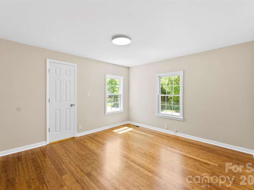 203 Sacco Street, Belmont, NC 28012.  MLS# CAR4370309, YatesRealty ID 12471. 