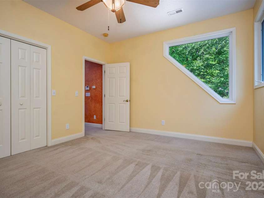 768 White Oak Lane, Tryon, NC 28782.  MLS# CAR4304996, YatesRealty ID 12472. Office