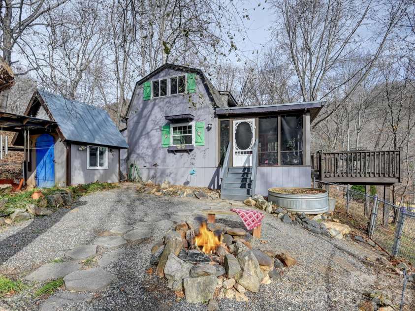 90 Davidson Gap Road, Leicester, NC 28748.  MLS# CAR4368699, YatesRealty ID 12474. Fenced-In Yard for Pets